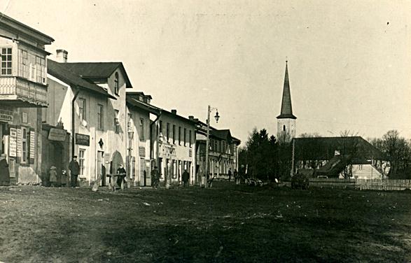 File:Jõhvi alev ja kirik 1924 [Eesti Rahva Muuseum 461-86_www.muis.ee].jpg
